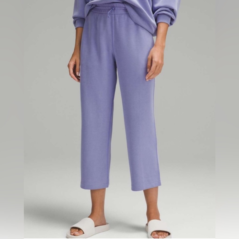lululemon athletica Lilac Cropped Track Pants